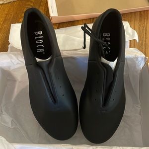 Bloch Women’s Tap Shoes Size 7